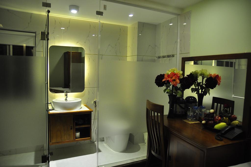 Art Deluxe Hotel Nha Trang Quarto foto
